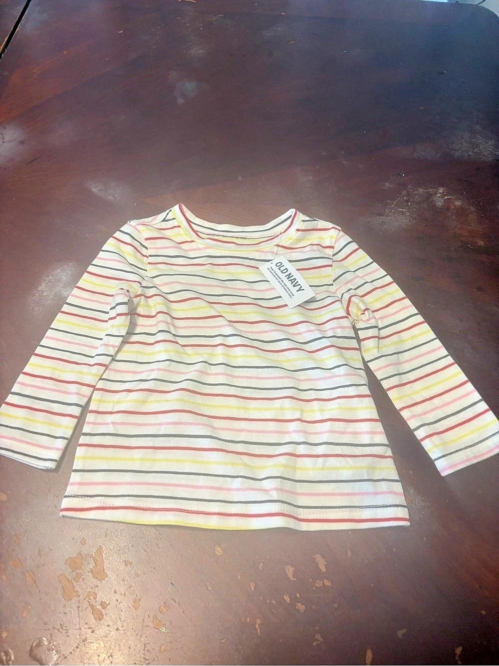 Old Navy baby 12/18meses Striped Long Sleeve Tee NWT